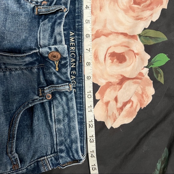 AE curvy hi rise shortie - Picture 5 of 7